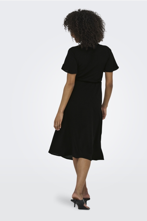 Only zwarte dames jurk | Model achteraanzicht