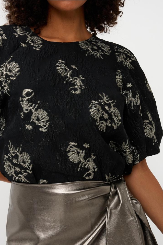 EsQualo zwarte dames t-shirt | Close up