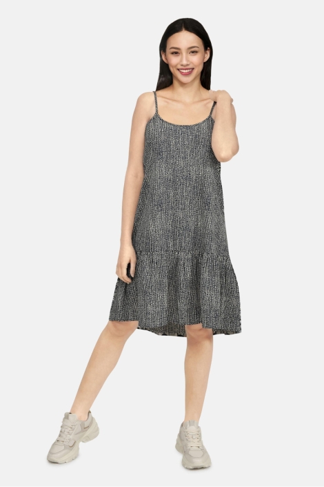 SisterS point blauwe dames jurk | Model vooraanzicht