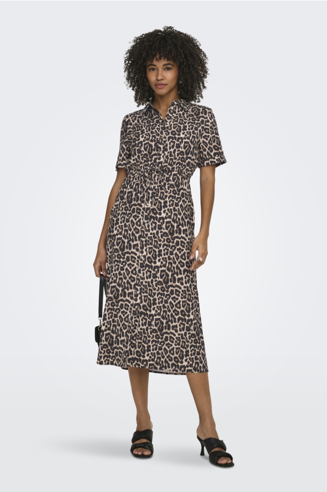 Only beige dames jurk | Model vooraanzicht