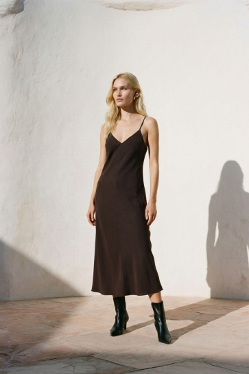 Vero Moda Jurk VMSELMA 7/8 SINGLET DRESS NOOS 10345674 Chocolate Torte