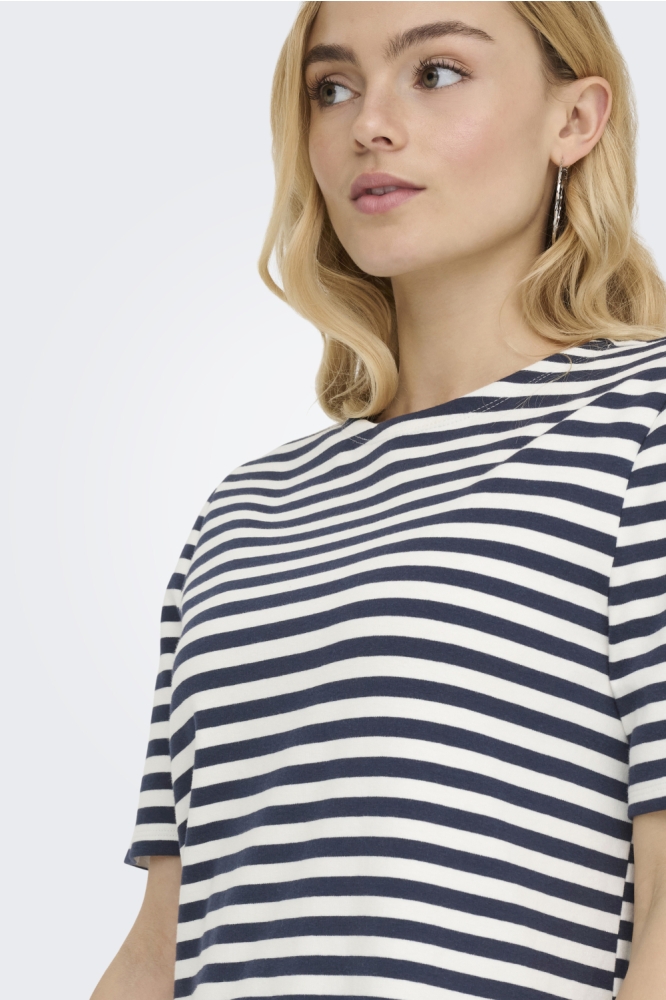 Jacqueline de Yong witte dames jurk | Close up