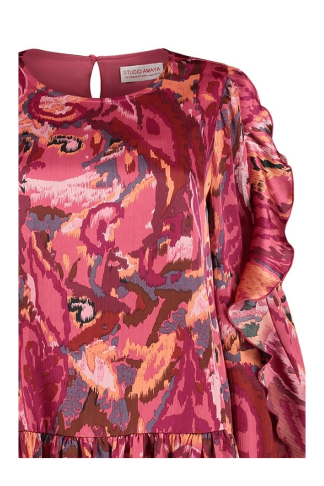 Studio Amaya roze dames jurk | Close up