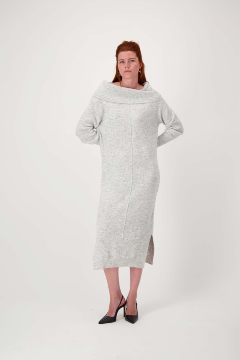 Zusss grijze dames jurk | Model vooraanzicht