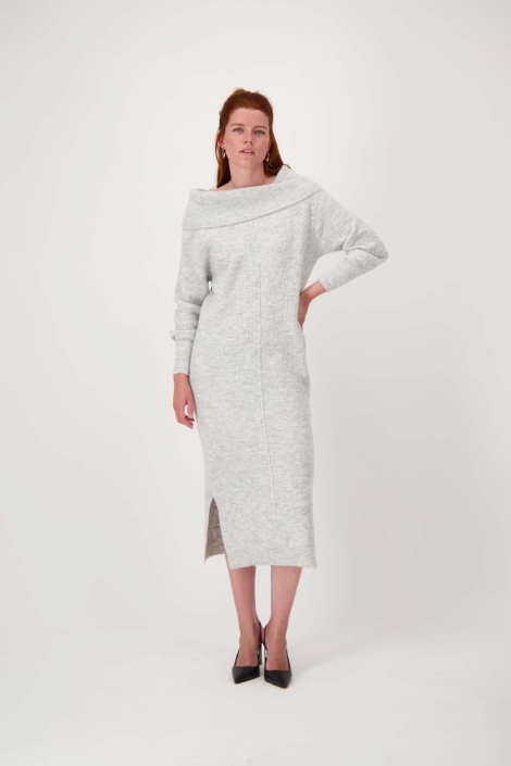 Zusss grijze dames jurk | Model vooraanzicht