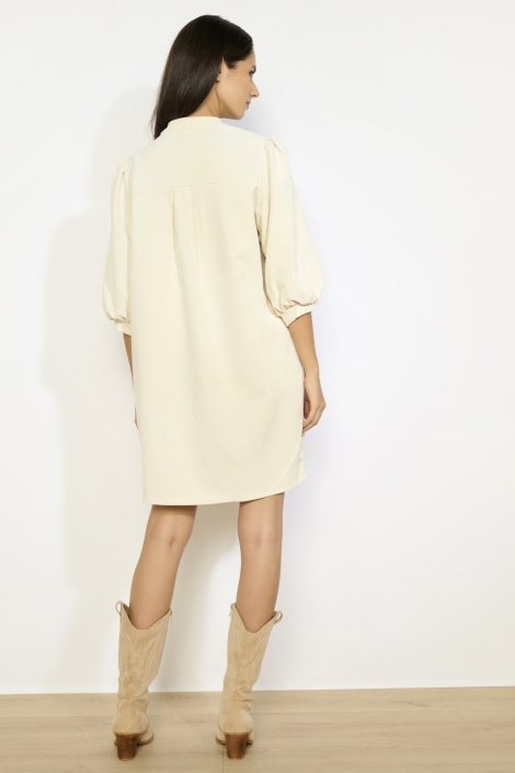 LolaLiza beige dames jurk | Model achteraanzicht