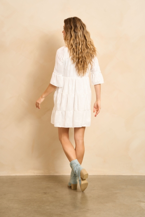 Lofty Manner witte dames jurk | Model achteraanzicht