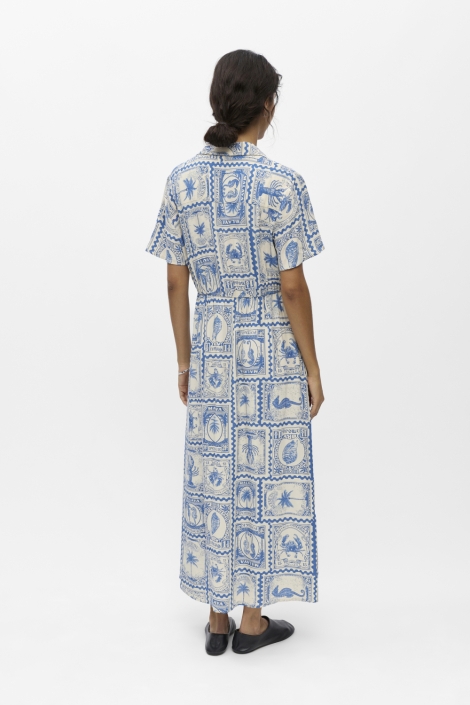 Object blauwe dames jurk | Model achteraanzicht