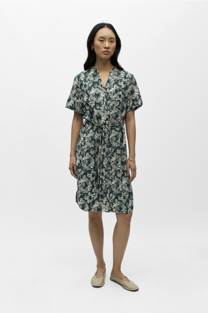 Object groene dames jurk | Model vooraanzicht