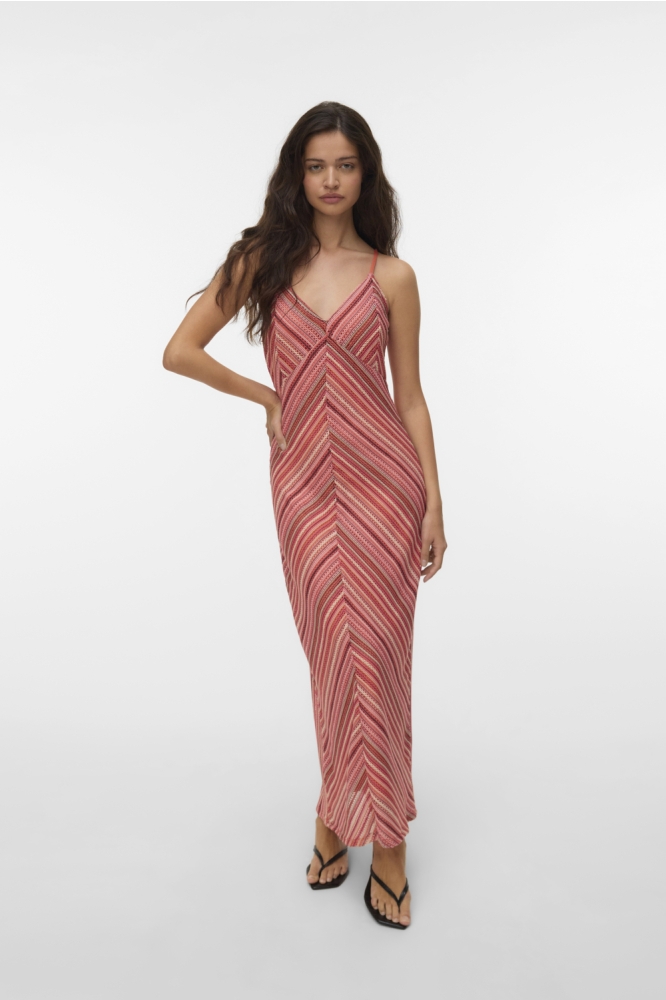 Vero Moda oranje dames jurk | Model vooraanzicht
