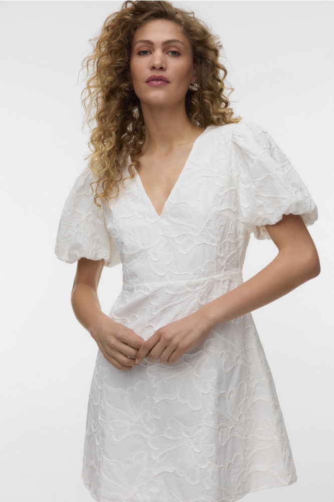 Vero Moda witte dames jurk | Close up