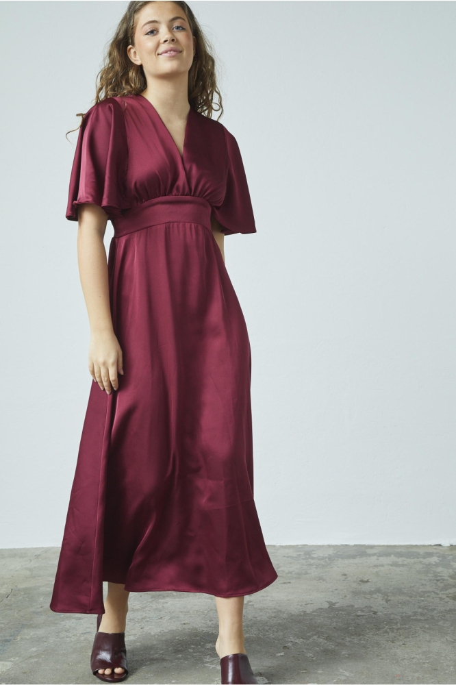 SisterS point bordeaux dames jurk | Model vooraanzicht