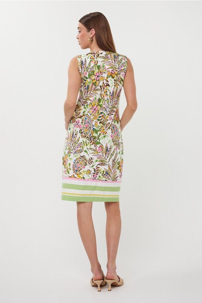 EsQualo beige dames jurk | Model vooraanzicht