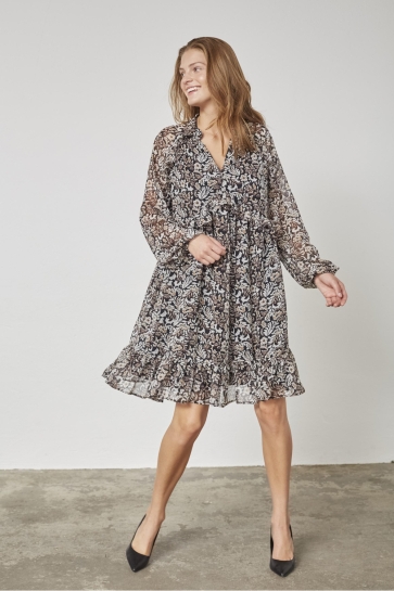 SisterS point Jurk USAR DR1 19113 PAISLEY