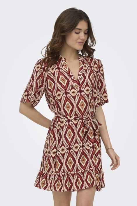 Only rode dames jurk | Model vooraanzicht