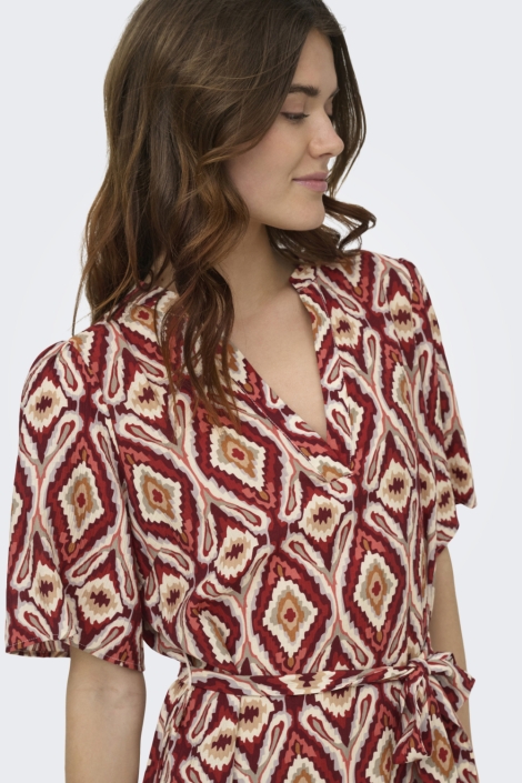 Only rode dames jurk | Close up