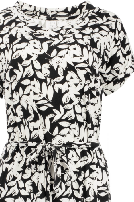 NED zwarte dames jurk | Close up