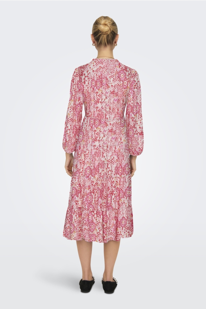 Only witte dames jurk | Model achteraanzicht