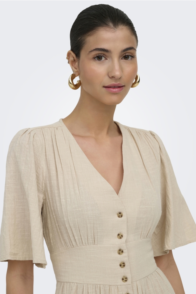 Only beige dames jurk | Close up