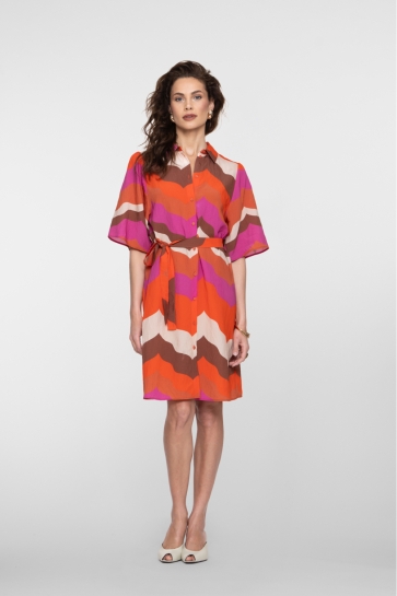 Geisha JURK MET GRAFISCHE WAVEPRINT EN VLINDERMOUWEN 67103 20 Ecru/Brown/Cassis