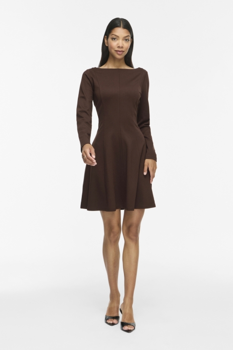 Vila bruine dames jurk | Model vooraanzicht