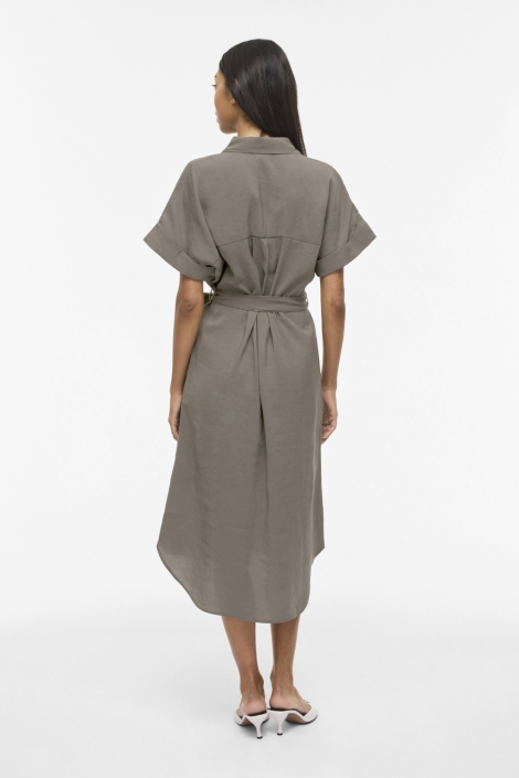 Vila camel dames jurk | Model achteraanzicht