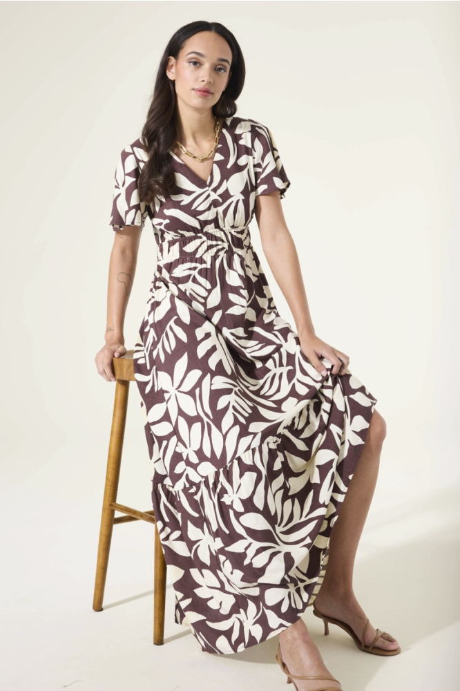 Garcia bruine dames jurk | Model achteraanzicht