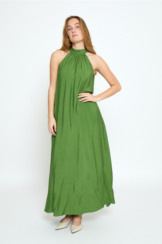 Peppercorn groene dames jurk | Model vooraanzicht