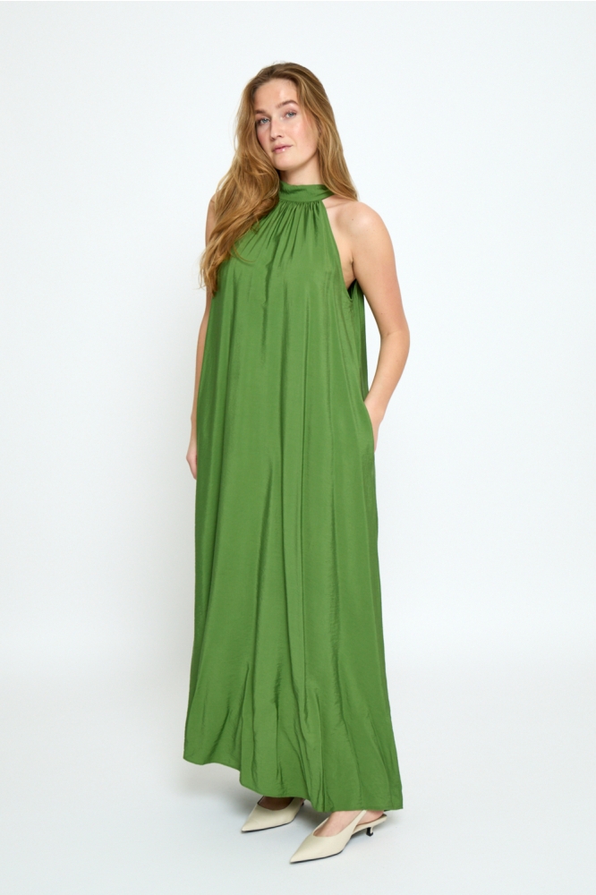 Peppercorn groene dames jurk | Model vooraanzicht