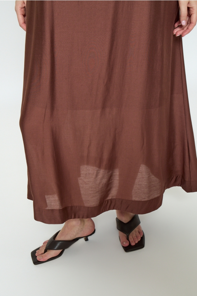 Peppercorn bruine dames jurk | Close up