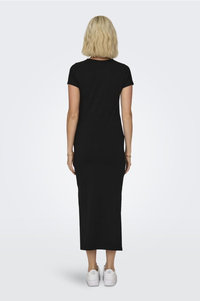 Jacqueline de Yong zwarte dames jurk | Model achteraanzicht