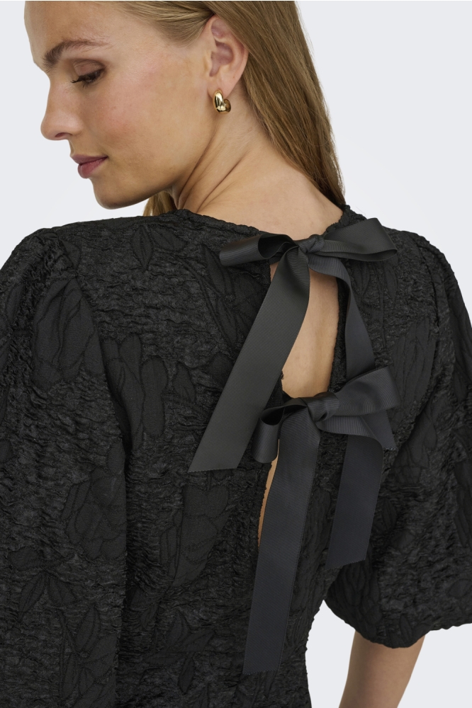 Jacqueline de Yong zwarte dames jurk | Unique Selling Point