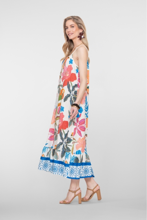 Geisha beige dames jurk | Model zijaanzicht