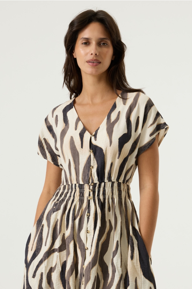 Garcia beige dames jurk | Close up