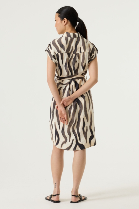 Garcia beige dames jurk | Model