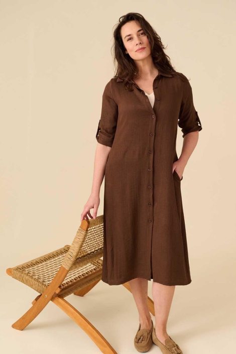 FOS Amsterdam bruine dames jurk | Model vooraanzicht
