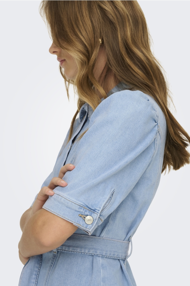 Only blauwe dames jurk | Close up