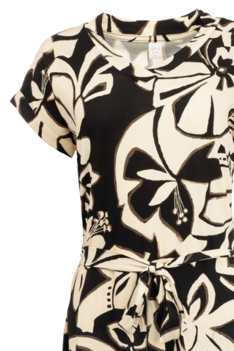 NED zwarte dames jurk | Close up