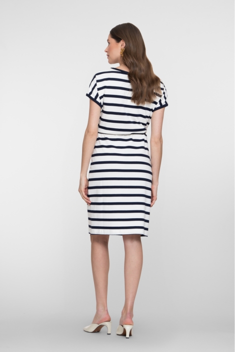 Geisha ecru dames jurk | Model achteraanzicht