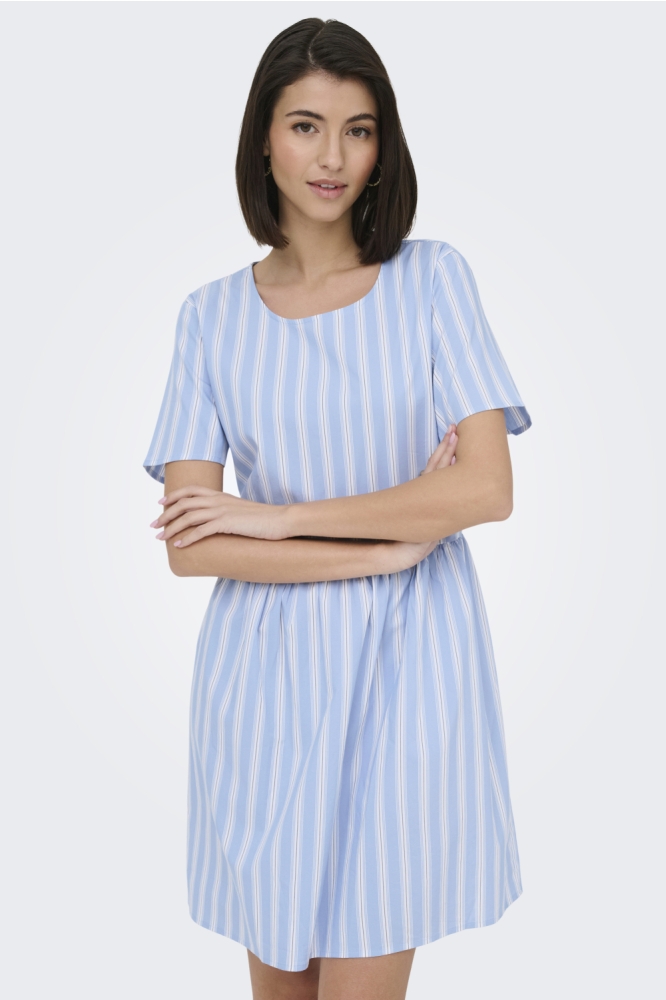 Jacqueline de Yong blauwe dames jurk | Model vooraanzicht