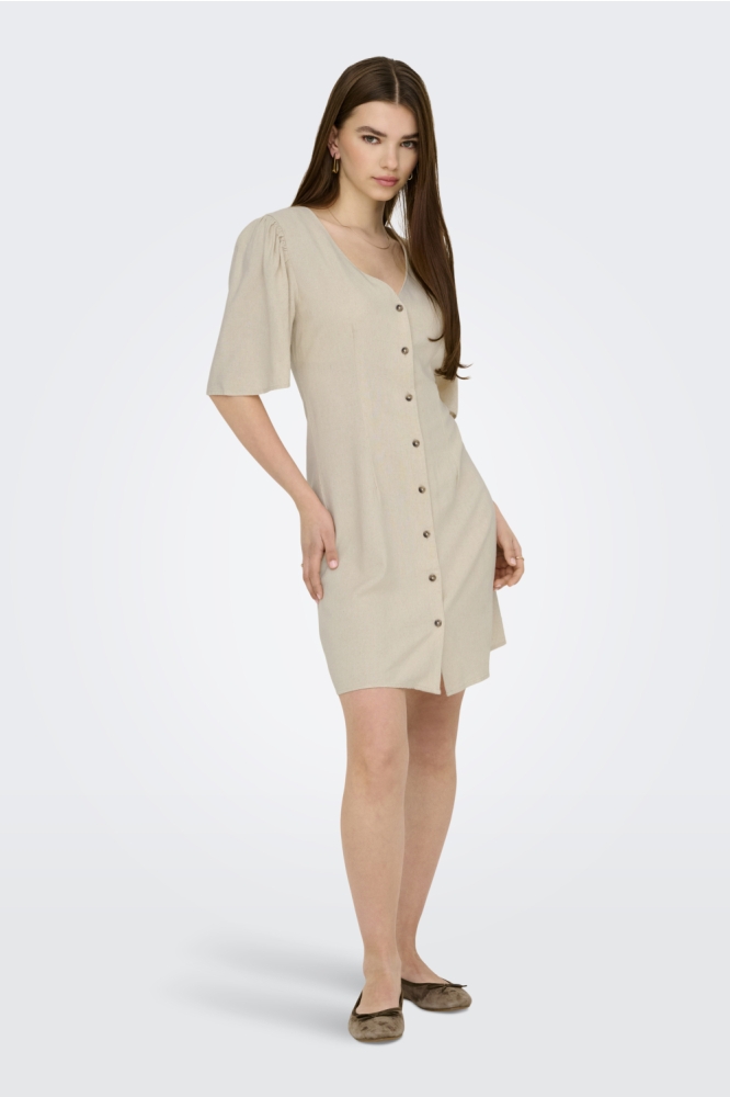 Jacqueline de Yong beige dames jurk | Model zijaanzicht