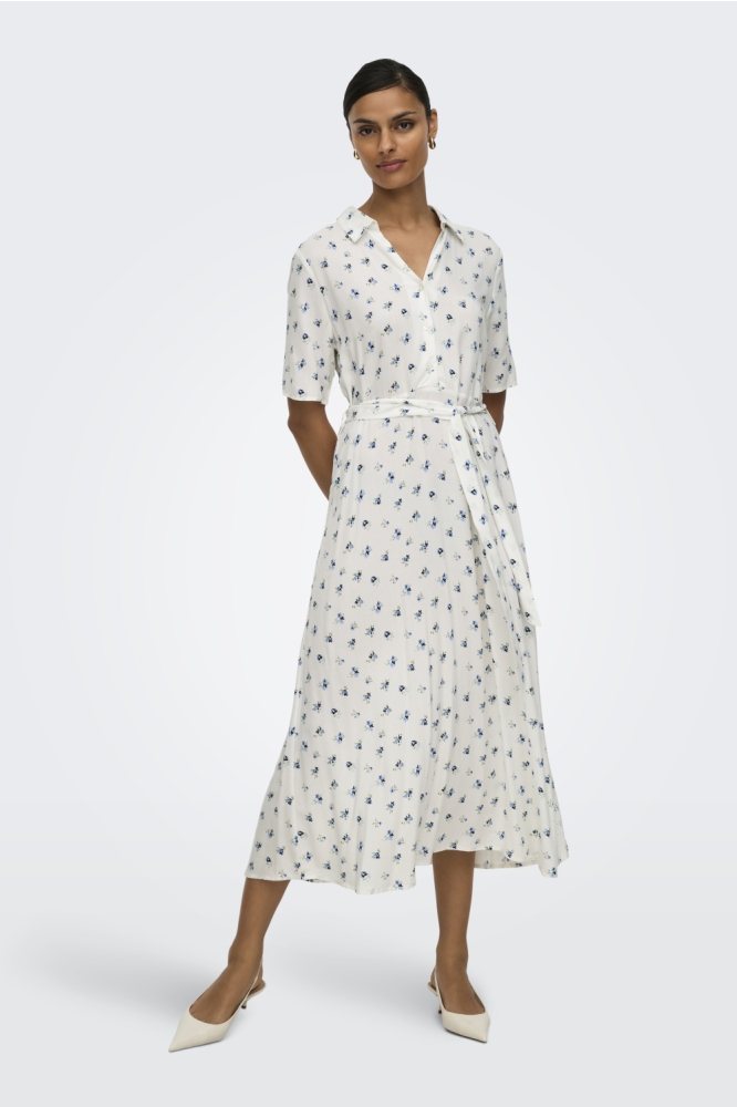 Jacqueline de Yong witte dames jurk | Model vooraanzicht