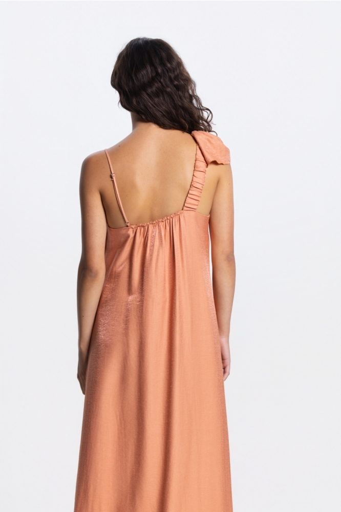 Juffrouw Jansen oranje dames jurk | Model achteraanzicht