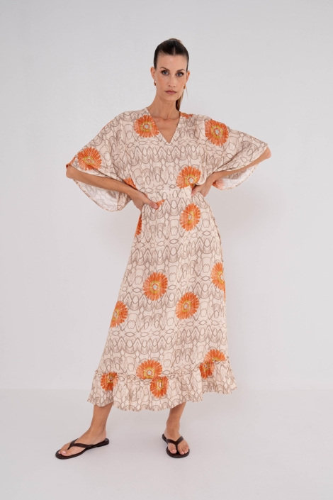 Maicazz ecru dames jurk | Model vooraanzicht