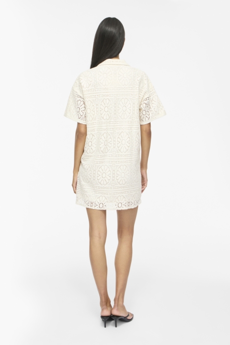 Vila ecru dames jurk | Model achteraanzicht