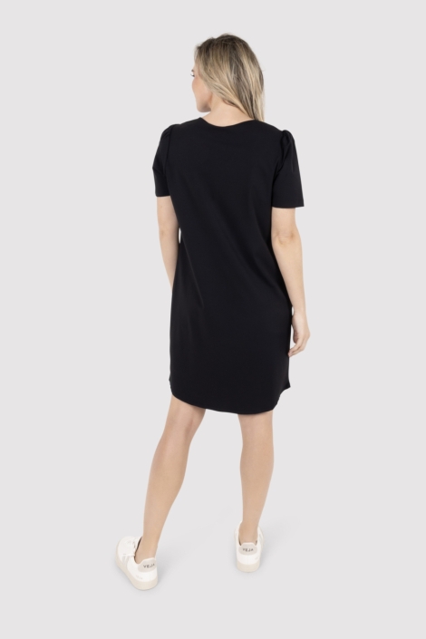 Zoso zwarte dames jurk | Model achteraanzicht
