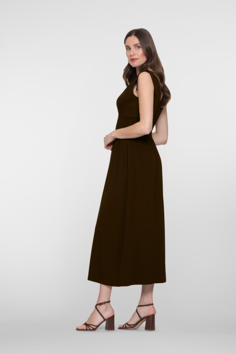 Geisha bruine dames jurk | Model zijaanzicht
