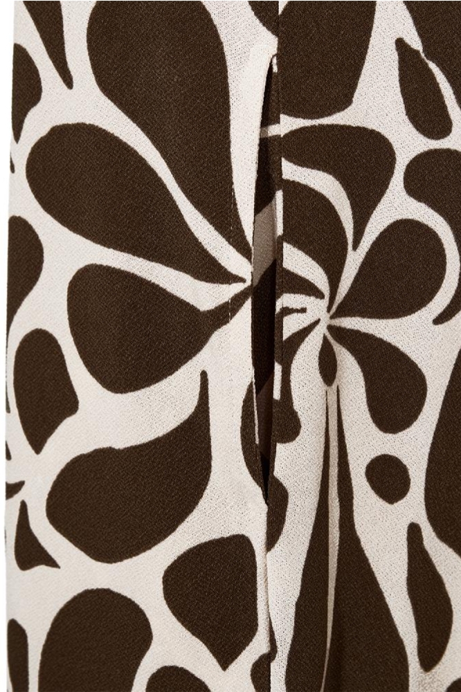 Freequent bruine dames jurk | Close up