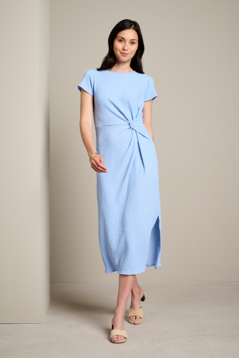LolaLiza blauwe dames jurk | Model vooraanzicht
