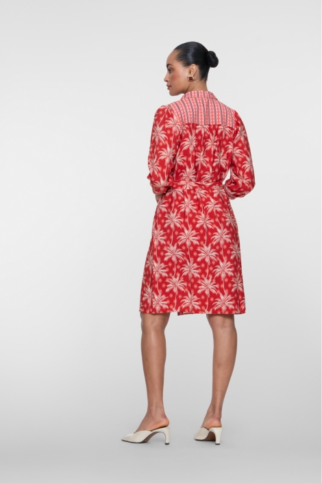 Geisha rode dames jurk | Model achteraanzicht